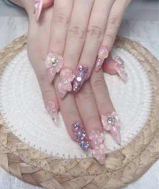 ネイル uu ネイルサロン関内🌼のネイルデザイン