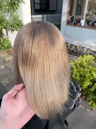 カラー SALOWIN栄 高須大貴のヘアスタイル
