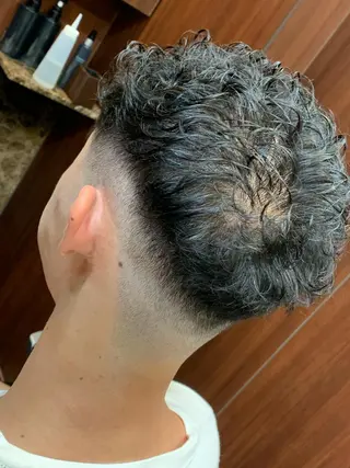 ショート メンズ 羽木 隆徒のヘアスタイル