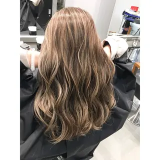 セミロング カラー ヘアアレンジ ネイル マツエク・マツパ 井上 一平のヘアスタイル