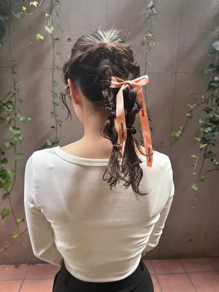 セミロング ヘアアレンジ 🎗️【ヘアセット 美眉】吉川玲🎗️のヘアスタイル