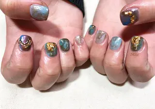 ネイル kiii.__ ✴︎*のネイルデザイン