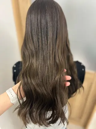 ロング カラー 🫧ぷる艶カラー🫧 Yuubi🦩のヘアスタイル