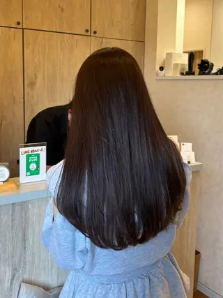 ロング カラー 透明感カラー🌿 ｍｏｅのヘアスタイル