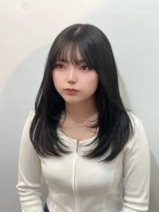 ロング kingdom青山店 小宮愛理のヘアスタイル