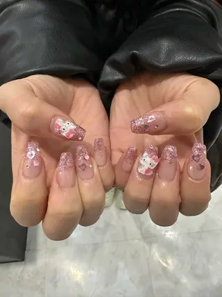 ネイル 個性派ネイル 🌼 ハルカ ♡の眉毛・アイブロウイメージ