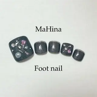 ネイル MaHina🌙 salonのネイルデザイン
