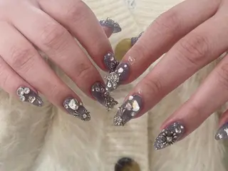 ネイル 🦋y y Nail 🤍のネイルデザイン