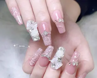 ネイル 🫧NUR NAIL✨のネイルデザイン