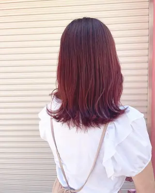 セミロング chic 有山 美瑠のヘアスタイル