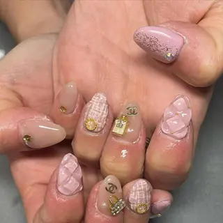 ネイル LAVISH nail salonのヘアスタイル