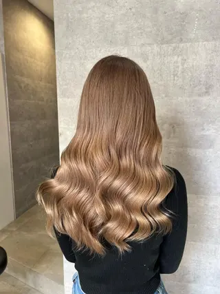 ロング 難波/ハイトーン 🦋AOI🦋のヘアスタイル