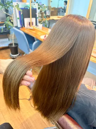 ロング カラー 髙木 優人のヘアスタイル