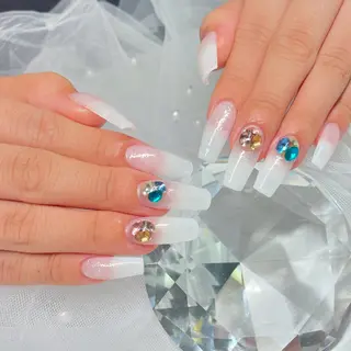 ネイル ハイビスカス ネイルサロンのネイルデザイン