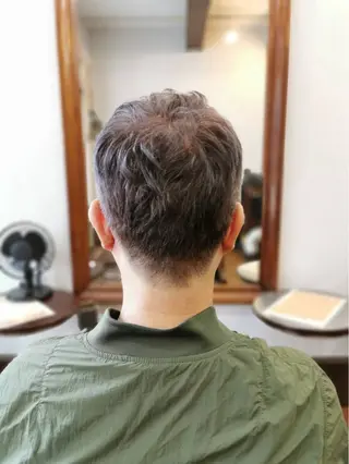 カラー メンズ 上間 洋子のヘアスタイル