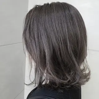 カラー ミディアム ma cherie naoのヘアスタイル