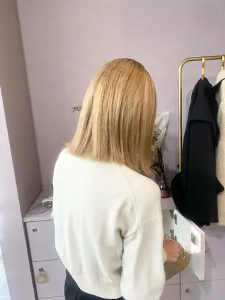 ミディアム カラー 前橋 姫奈のヘアスタイル