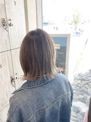 カラー SALOWIN栄 高須大貴のヘアスタイル