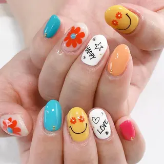 ネイル 東 千夏のネイルデザイン