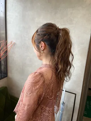 ロング ヘアアレンジ ayane ito / HAWNDのヘアスタイル