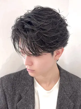 メンズ タマシロカリン 艶カラー/レイヤーのヘアスタイル