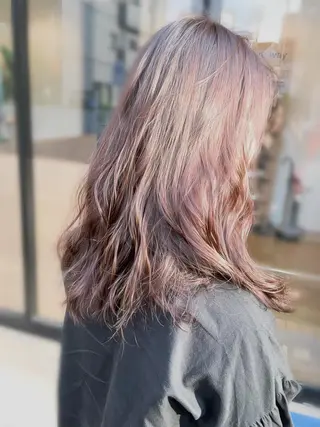 ロング 疋田 翼のヘアスタイル
