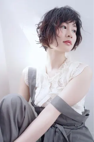 ショート カラー パーマ 花井 啓好のヘアスタイル