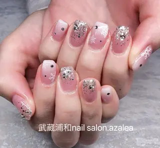 ネイル R inのネイルデザイン