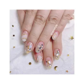 ショート ネイル 👑enen style👑のネイルデザイン
