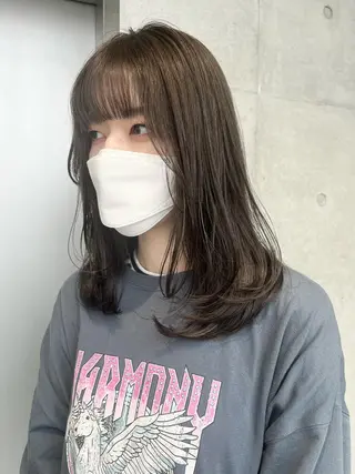 セミロング カラー パーマ ヘアアレンジ 透明感/オリーブ/ グレージュ/YUKAのヘアスタイル