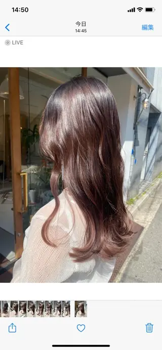 ロング 安永 涼のヘアスタイル