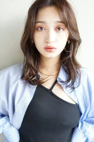 セミロング 髪質改善ストレート 🌈似合わせカットのヘアスタイル