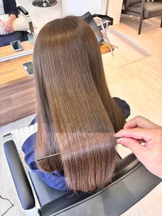 ロング カラー 池袋髪質改善Tone byCharaのヘアスタイル