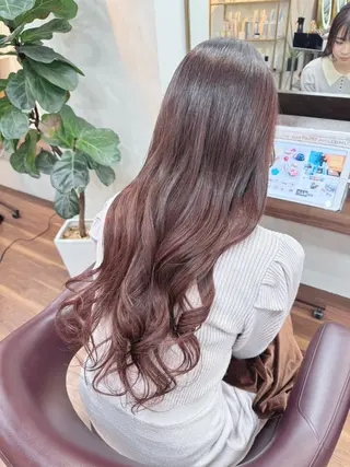 カラー 桑村 菜々のヘアスタイル