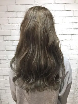 ロング カラーアンドケアリタ kitamuuuのヘアスタイル