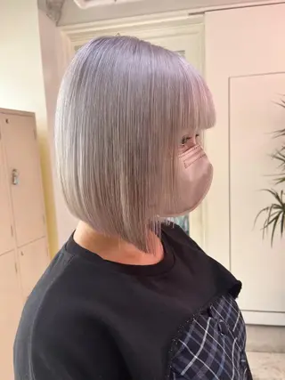 ショート カラー ハイトーンを育てる ブリーチカラー/牧原のヘアスタイル