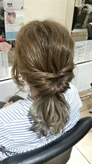 ミディアム セミロング カラー ヘアアレンジ 【髪質改善美容師】t occa茨木篠原健太のヘアスタイル