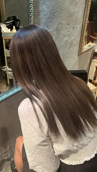 ロング カラー 赤み消しカラー/ ナチュラル/トモキのヘアスタイル