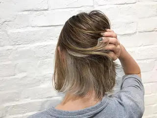 ショート カラー ボブ　ショート 特化 迫田紘史のヘアスタイル