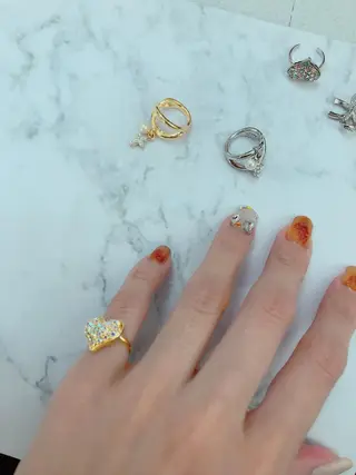 ネイル Spiky とうげ ふうかのネイルデザイン