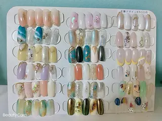 ネイル SYR nail salonのネイルデザイン