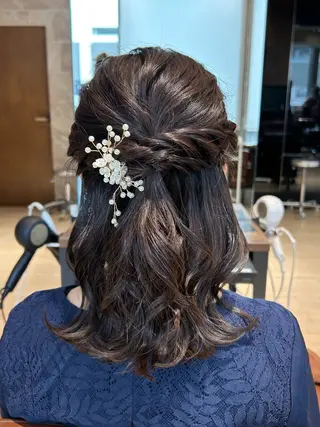 ミディアム カラー ヘアアレンジ 髙木美緒🌿 レイヤー/アレンジのヘアスタイル