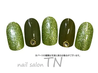 ネイル 矢川 まどかのネイルデザイン