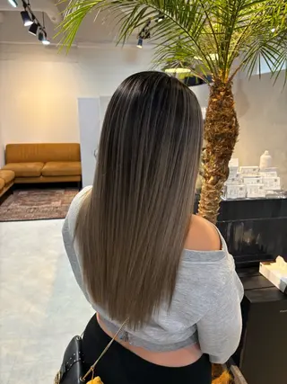 ロング merly miinaのヘアスタイル