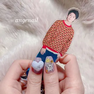 ネイル オーナーネイリスト MAKIのネイルデザイン