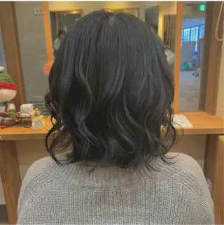 ショート カラー mizuho .のヘアスタイル