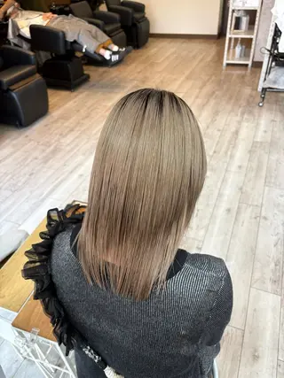 ミディアム なぎは/似合わせ・ ナチュラルカラーのヘアスタイル