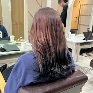 セミロング カラー モテ髪×トレンド💕 小顔レイヤー 金井のヘアスタイル