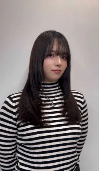 セミロング 心斎橋l大人韓国ヘア レイヤー×艶カラーのヘアスタイル