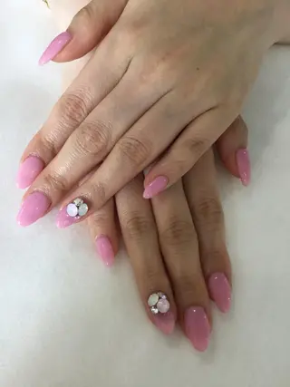 ネイル 💎🐰 saki. m 🐰💎のネイルデザイン